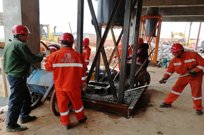 誰是新時代最可愛的人？——向不畏嚴寒、浴血奮戰在一線的遂川堅基人致敬！